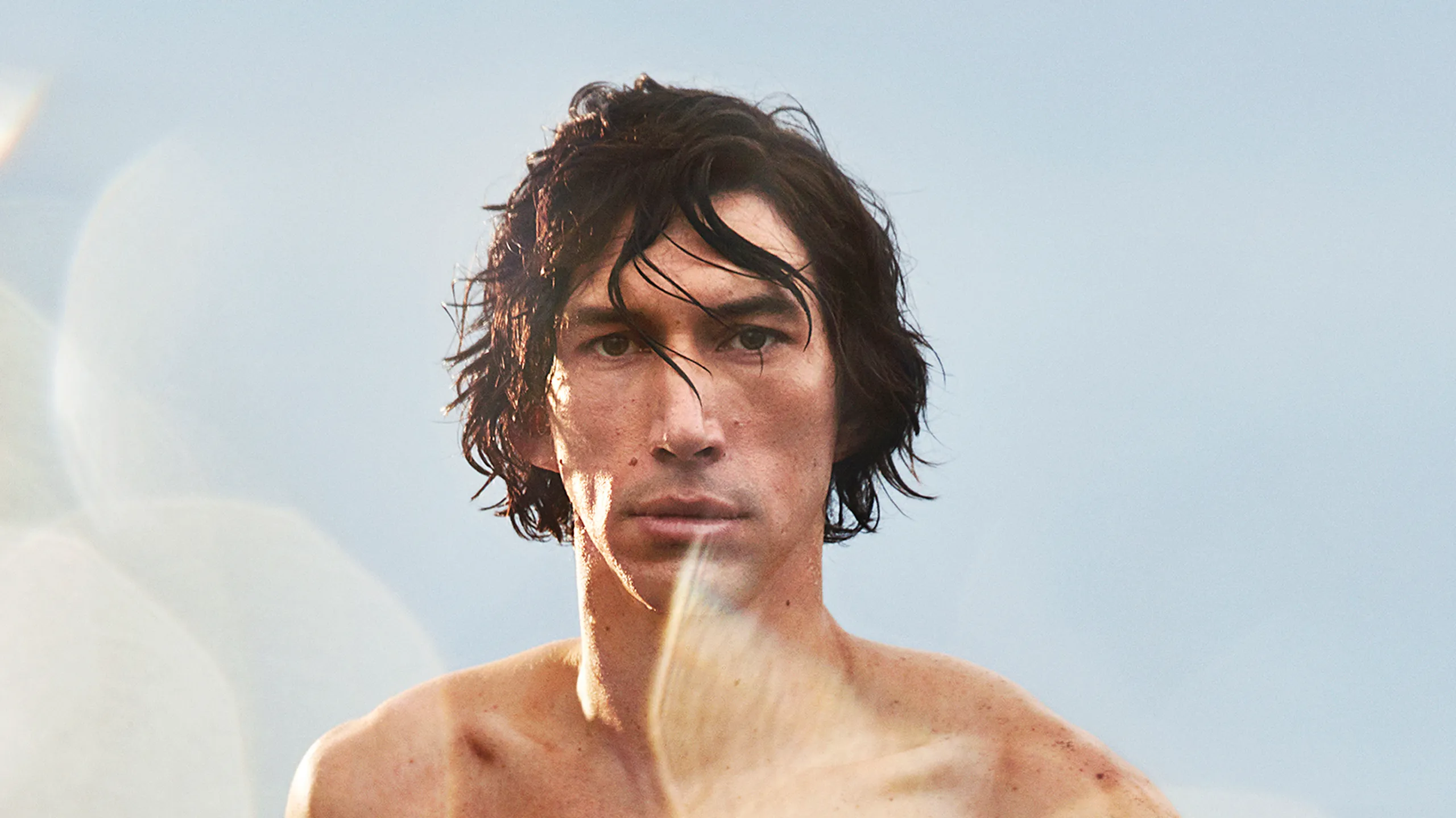 Burberry20the20Hero20 20Courtesy20Burberry20Mario20Sorrenti 001