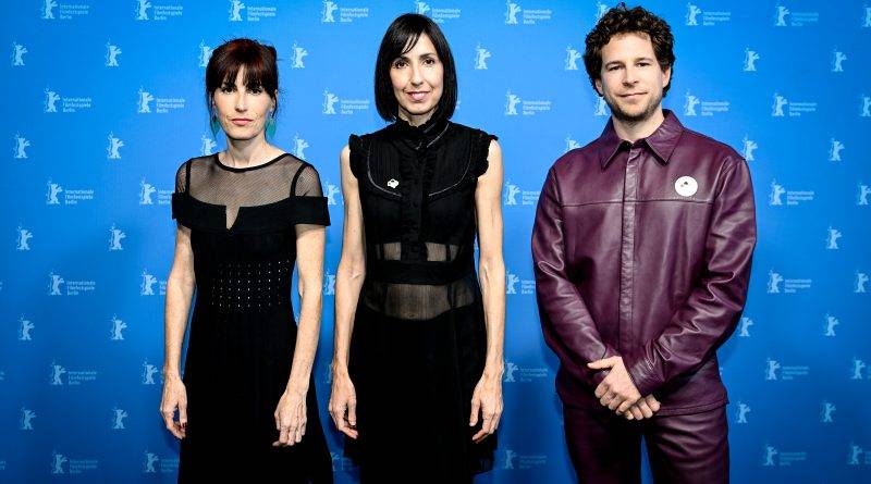 Eva Libertad, Miriam Garlo y Álvaro Cervantes en la Berlinale