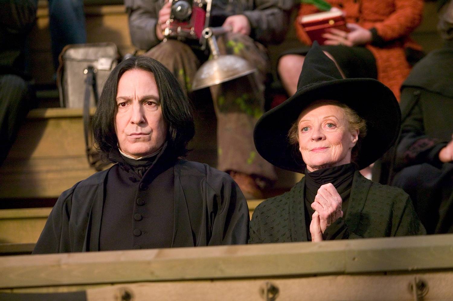 WB HP F4 severus snape and professor mcgonagall at quidditch match web landscape 1