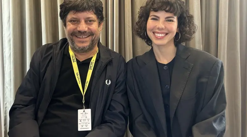 Imagen de la entrevista al equipo de El cielo de los animales