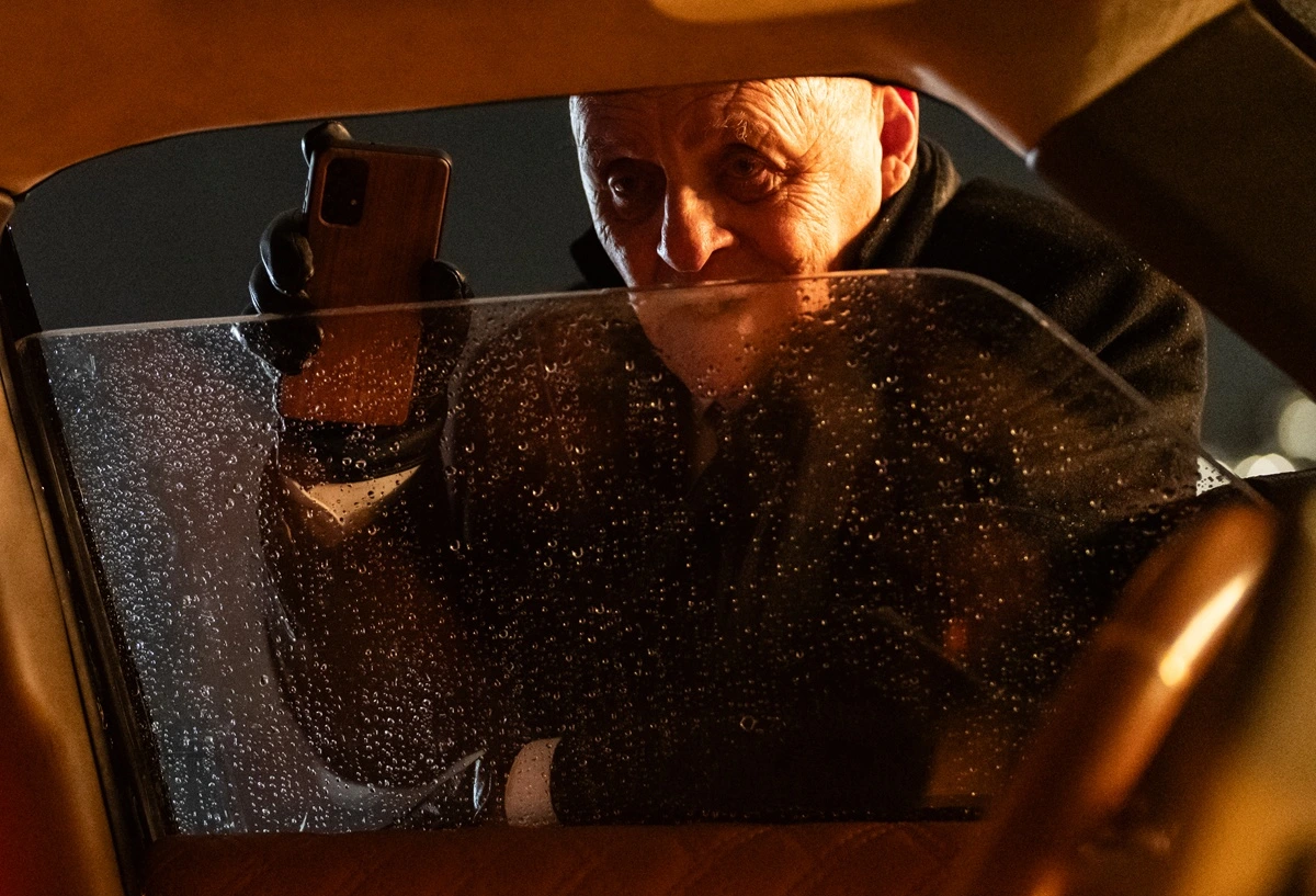 Crítica de 'Blindado' ('Locked'): El castigo sobre ruedas. 3 blindado 2025 pelicula