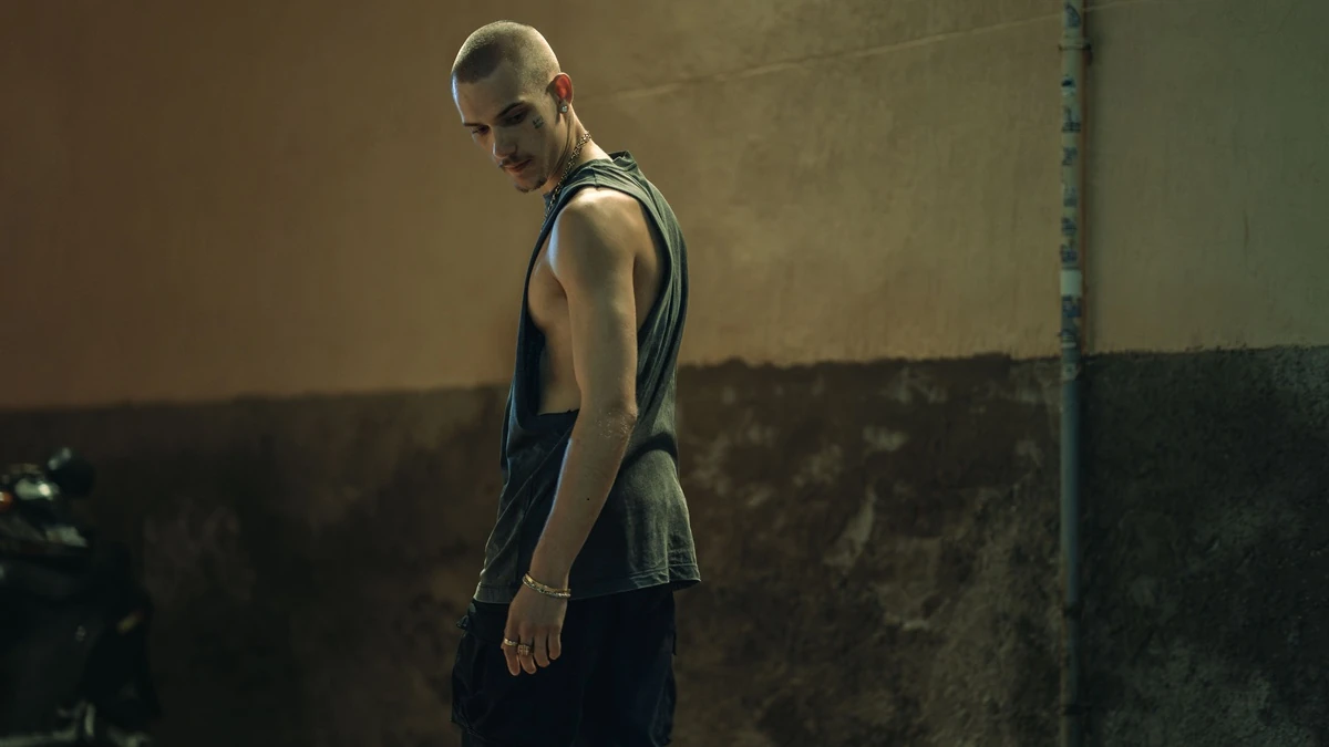 Entrevista a Christian Checa y Hugo Welzel, protagonistas de la película 'Enemigos': «Tanto el abusado como el abusador necesitan ayuda». 4 enemigos hugo