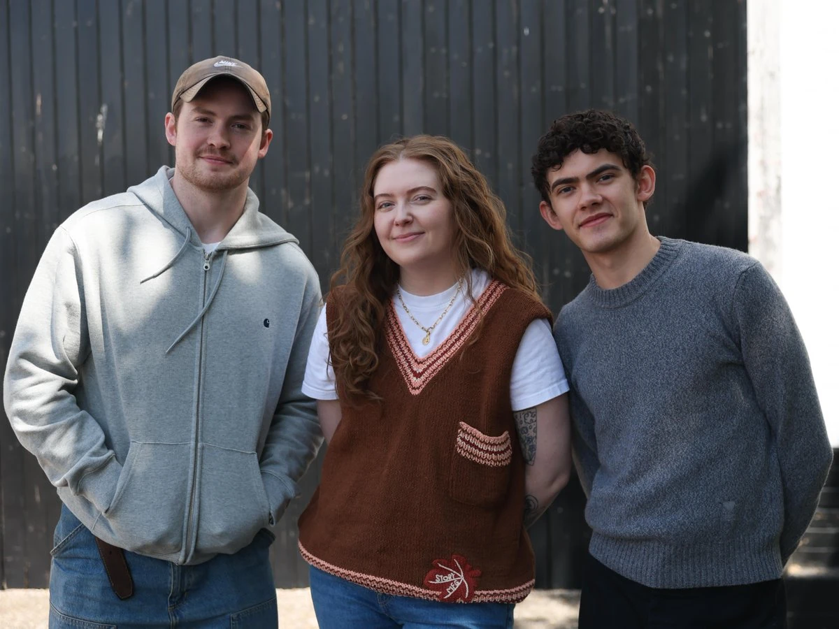 Arranca el rodaje de la película de 'Heartstopper', que concluye la historia de amor de Nick y Charlie. 2 heartstopper rodaje pelicula