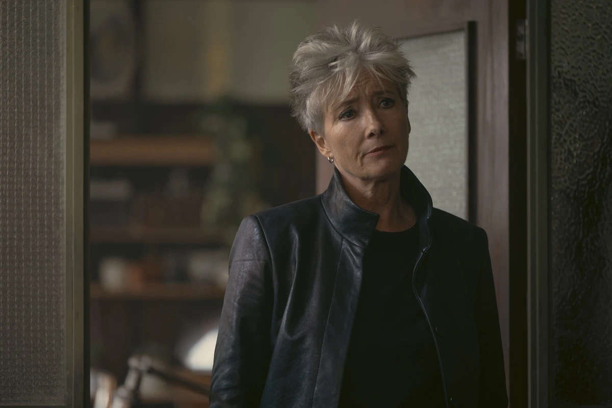 Apple TV+ anuncia la fecha de estreno de 'Down Cemetery Road', un emocionante thriller basado en la obra de Mick Herron. 4 Down Cemetery Road
