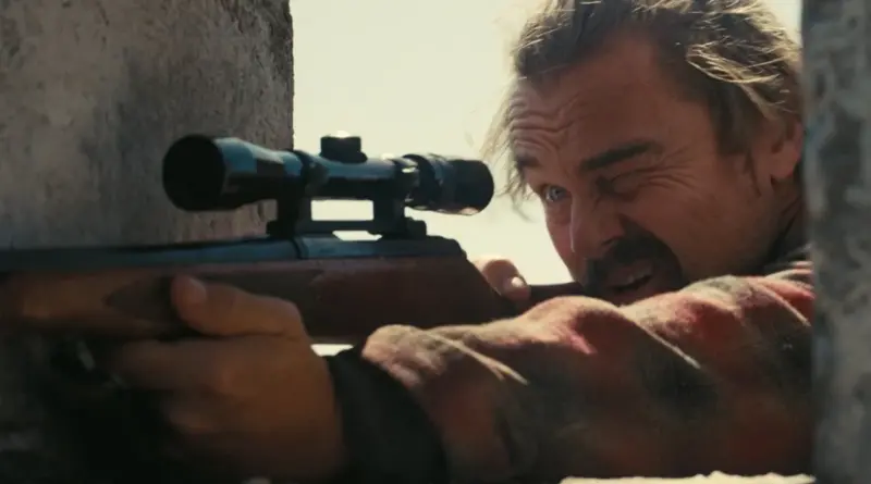 Imagen de la película Una Batalla Tras Otra