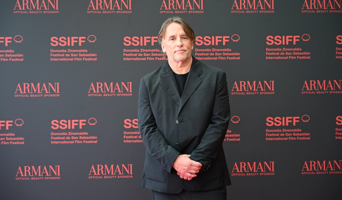 Richard Linklater y su 'Nouvelle Vague' conquistan la alfombra roja del Festival de San Sebastián. 2 mundoCine - richard linklater festival san sebastian 2025 alfombra roja nouvelle vague