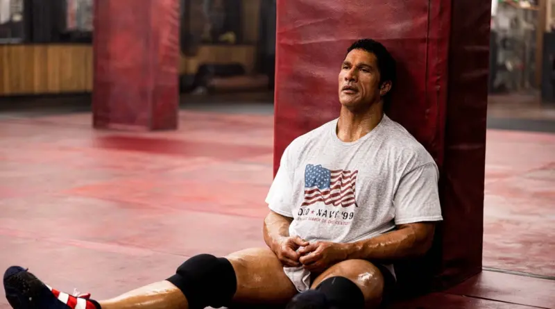 Imagen de la película The Smashing Machine