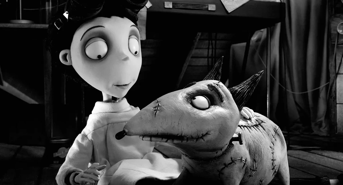 15 películas de terror para este Halloween pensadas para niños (y padres) que quieren pasar miedo, pero solo un poquito. 8 mundoCine - Frankenweenie