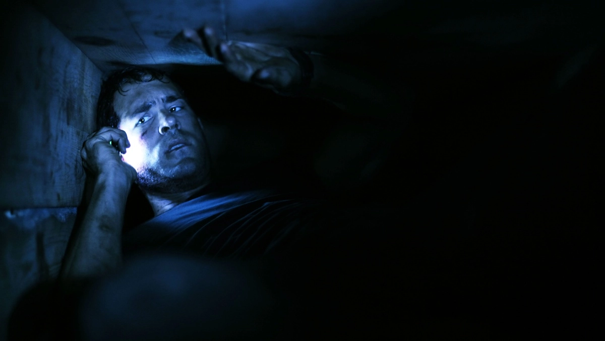 mundoCine - buried ryan reynolds still