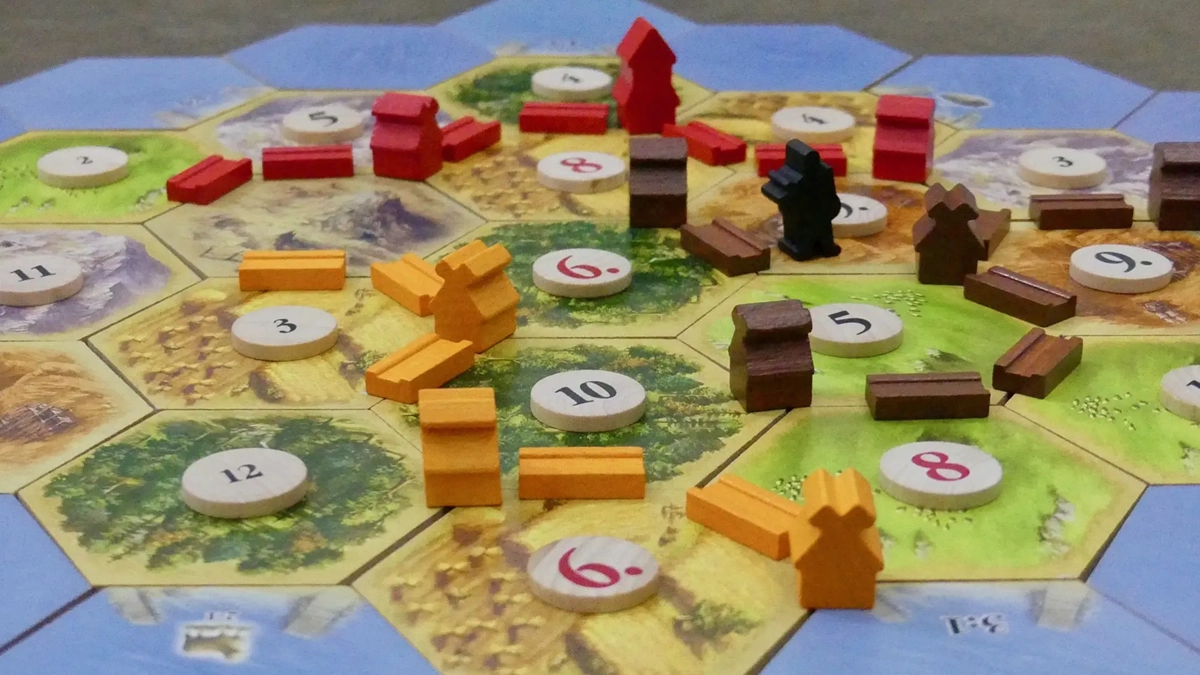Netflix prepara todo un universo audiovisual basado en Catan, el popular juego de mesa. 2 mundoCine - catan el juego