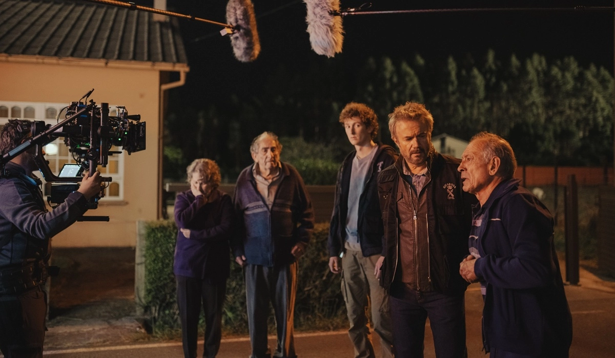 Comienza el rodaje de 'El Crimen de Pazos', la nueva serie true crime de Netflix protagonizada por Tristán Ulloa. 2 mundoCine - elcrimendepazos S01 E01 18092025 jaimeolmedo DSC 4188