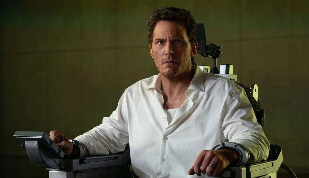 Chris Pratt es acusado de asesinar a su esposa y juzgado por la IA en el primer tráiler de 'Sin Piedad' ('Mercy'). 2 mundoCine - sin piedad 2026 pelicula