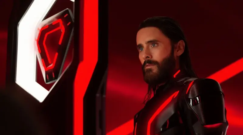 Imagen de la película Tron: Ares, protagonizada por Jared Leto