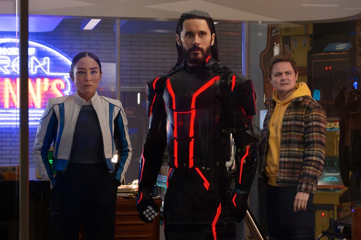 mundoCine - tron ares pelicula