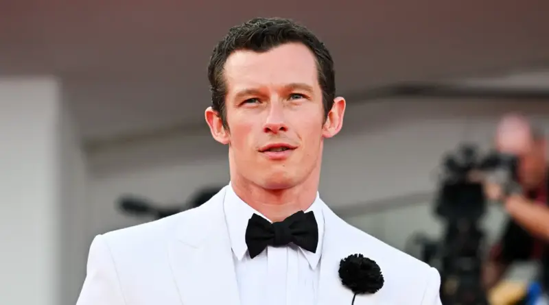 Imagen de Callum Turner, posible candidato a James Bond