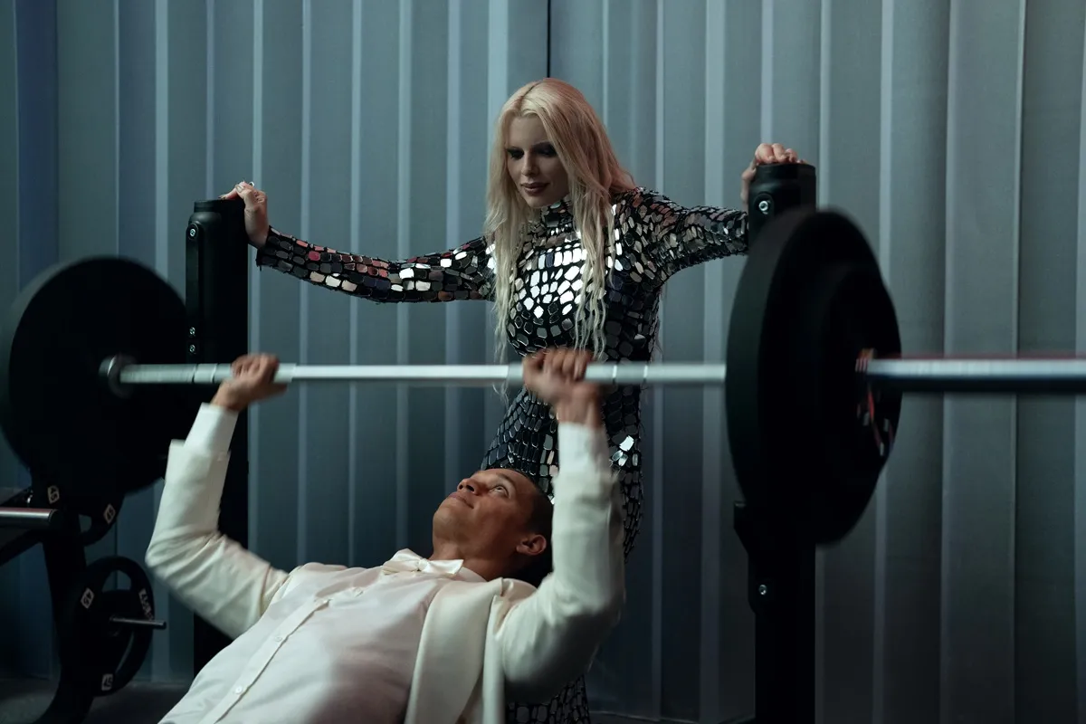 Crítica de 'El Mejor' ('Him'): Arriesgarse no siempre te da las de ganar. 7 mundoCine - el mejor pelicula