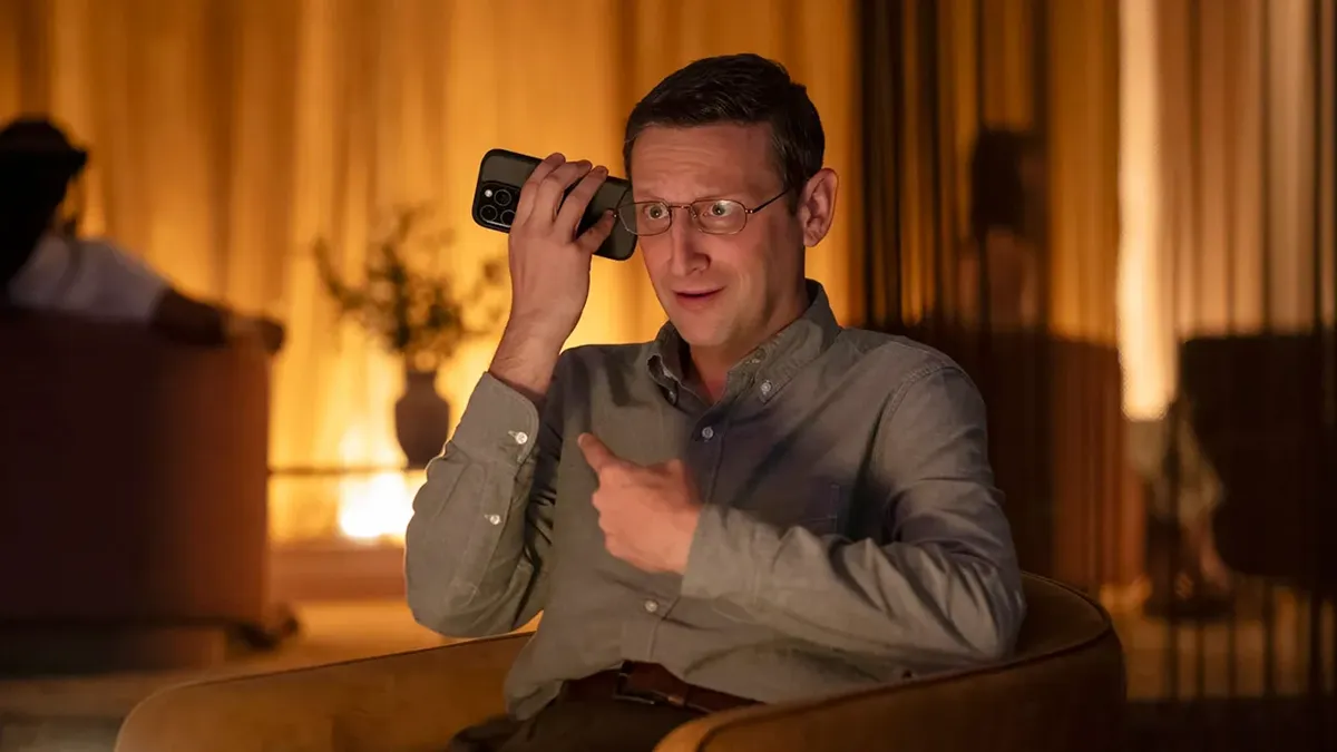 ¡Buenas noticias! 'La Empresa de Sillas' tendrá segunda temporada. 2 mundoCine - la empresa de sillas tendra temporada 2