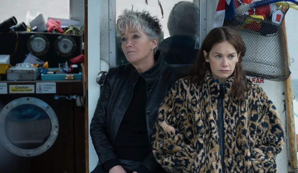 ¡Buenas noticias! 'El Misterio de Cemetery Road' tendrá segunda temporada. 2 mundoCine - el misterio de cemetery road temporada 2