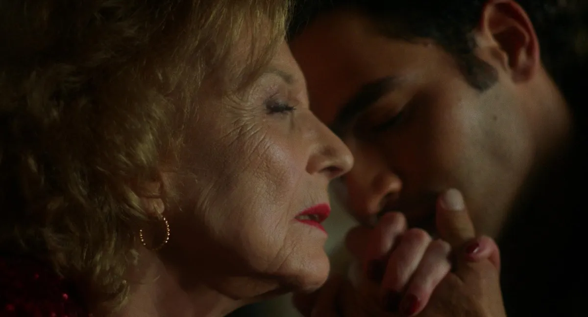 Imagen de la película Emergency Exit