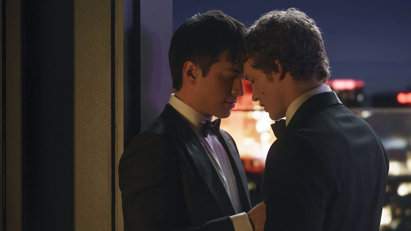 mundoCine - heated rivalry reparto