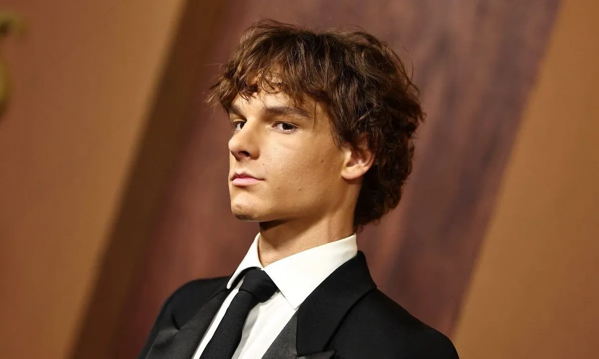 El live-action de 'Enredados' ya tiene un nombre sobre la mesa para Flynn Rider y es un joven actor que sale con una de las favoritas para Rapunzel. 4 mundoCine - mason thames cast flynn rider