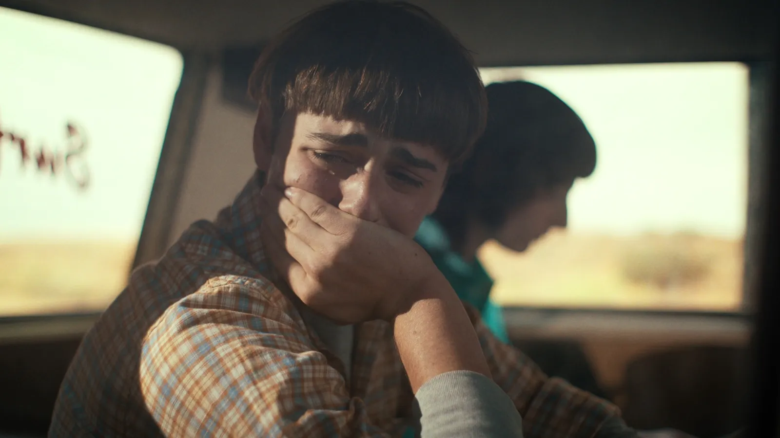 mundoCine - stranger things will byers gay