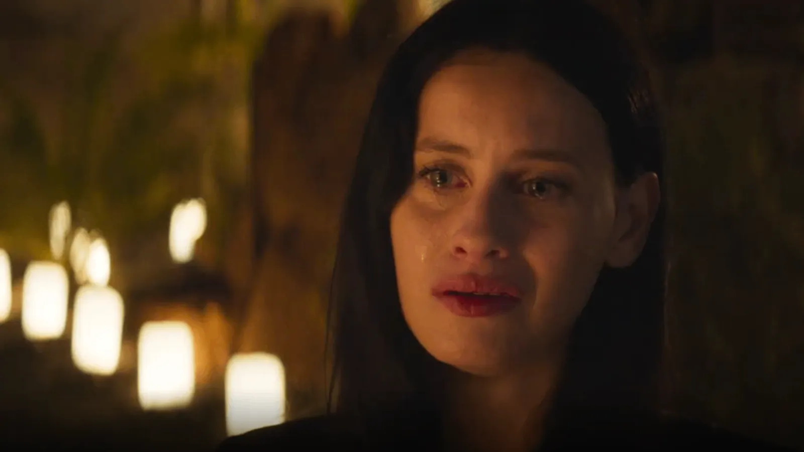 'Amarga Navidad' lanza un tráiler que demuestra por qué Pedro Almodóvar es el maestro del melodrama español. 6 mundoCine - amarga navidad melodrama 1