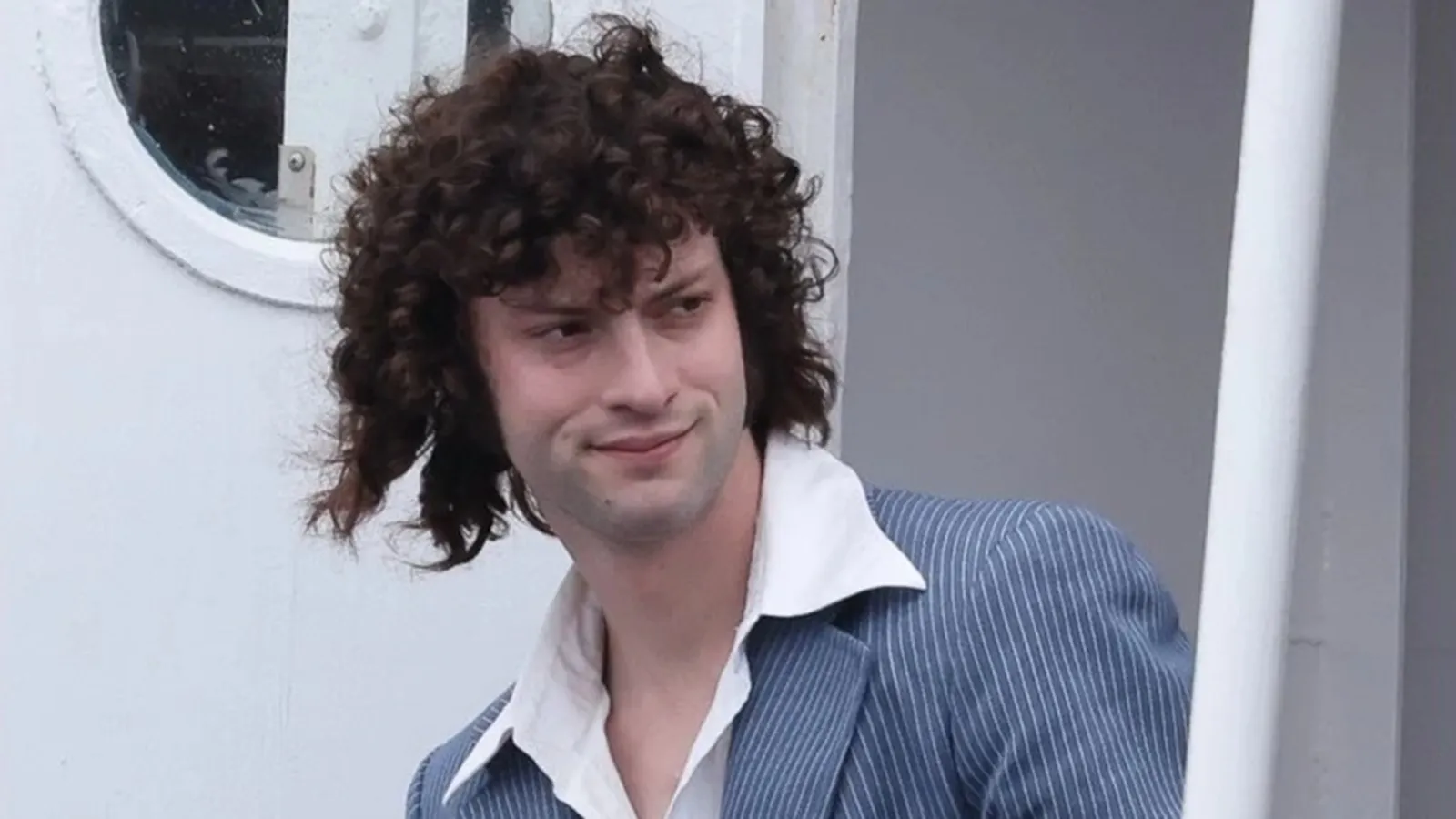 mundoCine - dominic sessa tony set