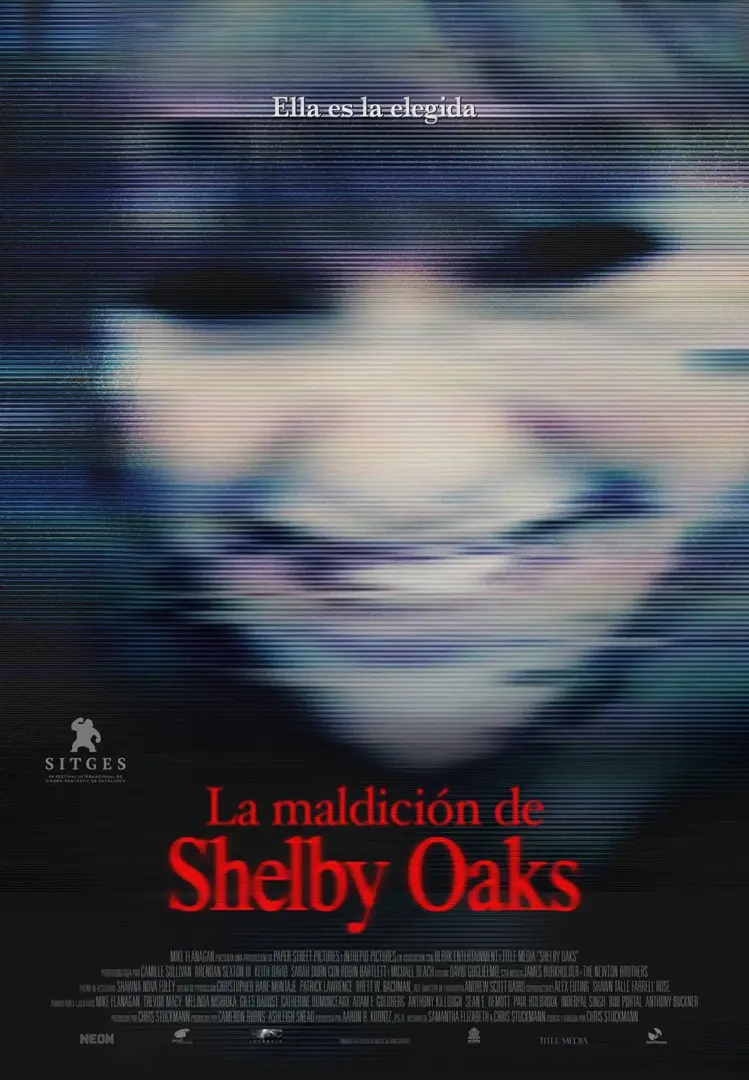 Crítica de 'La maldición de Shelby Oaks': La definición del mal en la era Youtuber. 8 Mundocine - La Maldicion De Shelby Oaks Poster