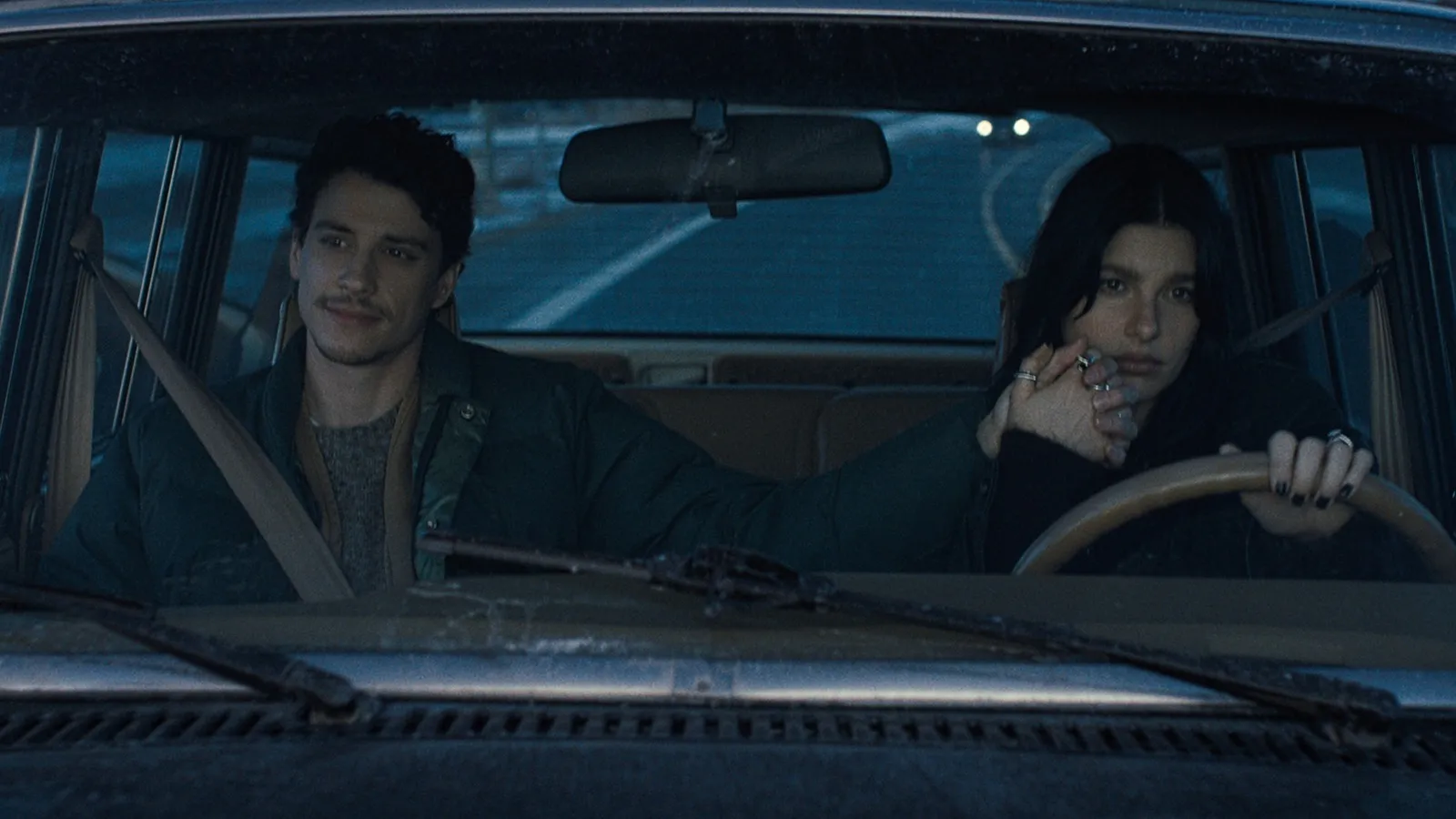 'Algo terrible está a punto de suceder' lanza un tráiler que te quitará las ganas de casarte. 3 Mundocine - Algo Terrible Esta A Punto De Suceder Netflix Serie