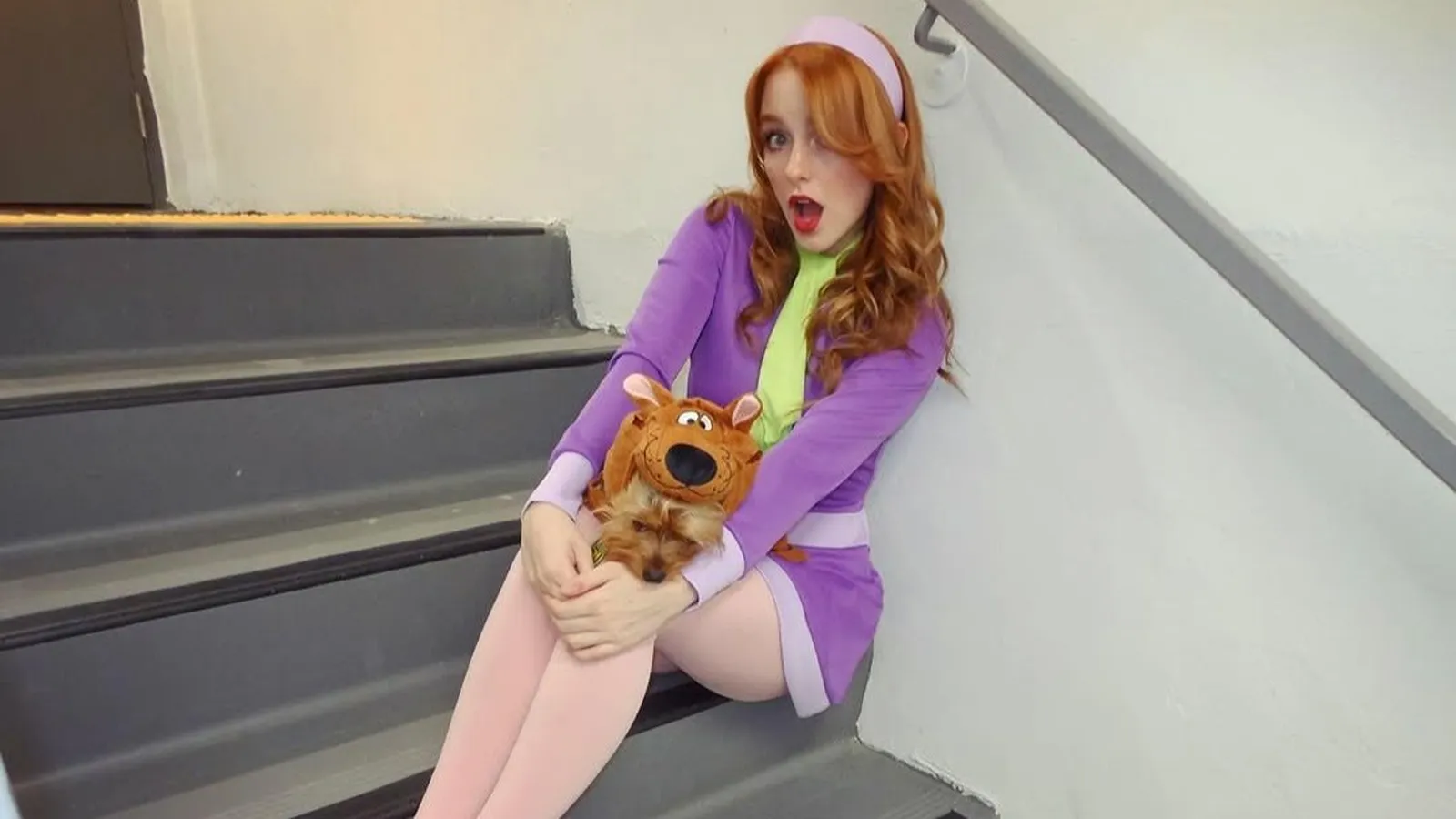 Mundocine - Mckenna Grace Daphne Disfraz