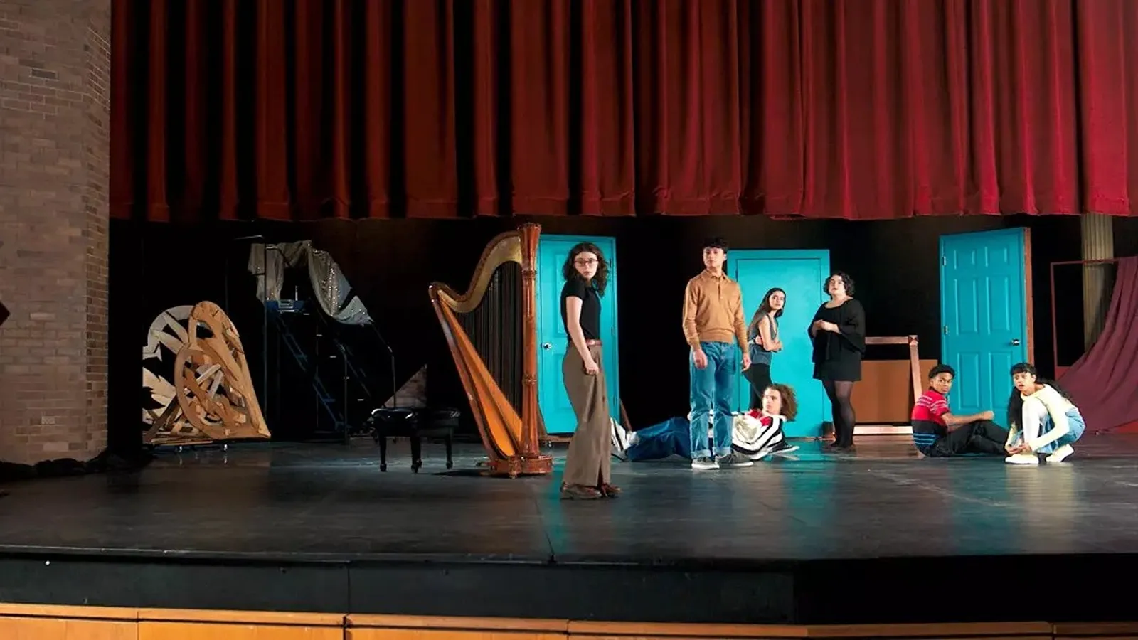 mundoCine - run amok sundance