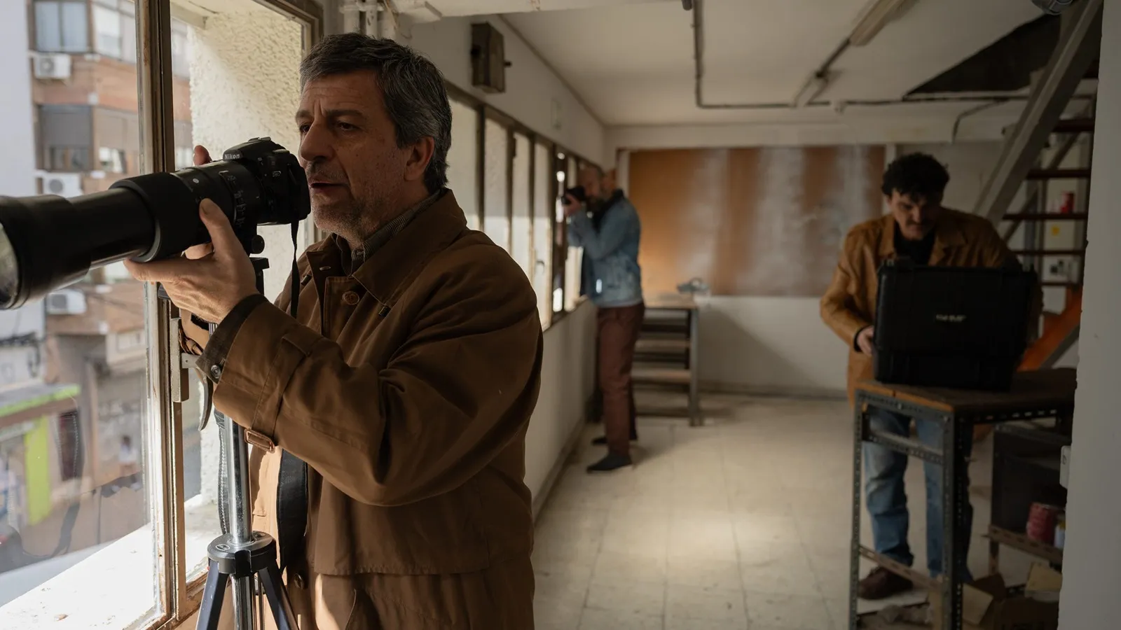 La temporada 2 de 'El centro' comienza su rodaje en Madrid bajo la advertencia «mirar es sospechar». 7 Mundocine - El Centro Temporada 2 Estreno