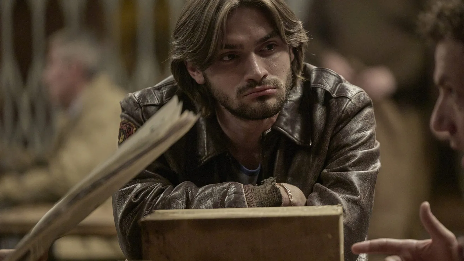 Mundocine - Por Cien Millones Reparto