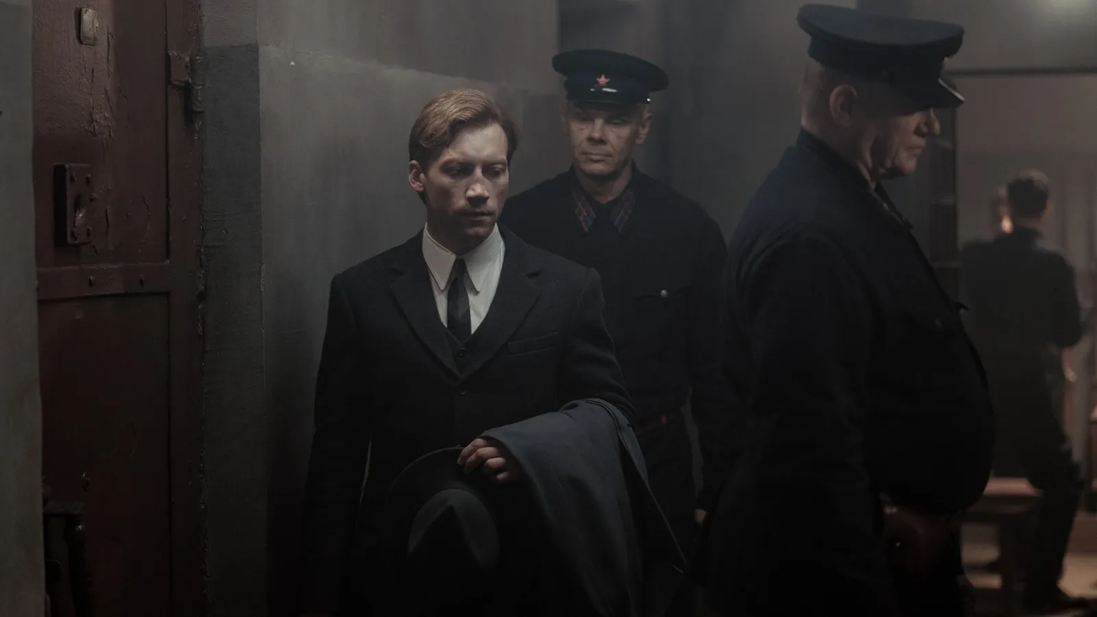 Mundocine - Dos Fiscales Critica