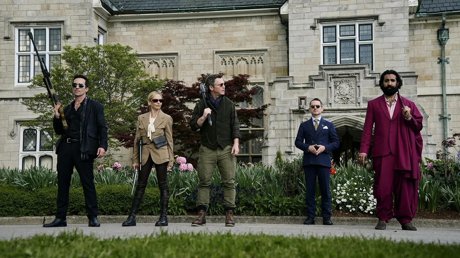 Crítica de 'Noche de bodas 2' ('Ready or Not 2: Here I Come'): Samara Weaving, la eterna novia ensangrentada. 6 Mundocine - Noche De Bodas 2 Cines