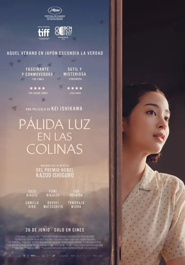 palida luz en las colinas poster