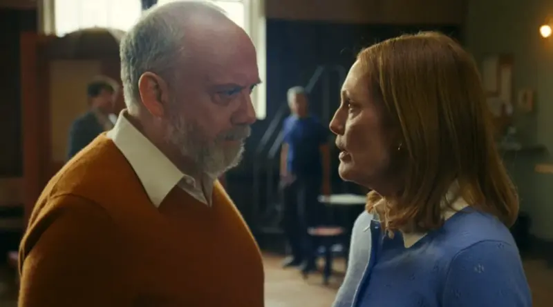 Paul Giamatti y Julianne Moore en escena de The Debut.