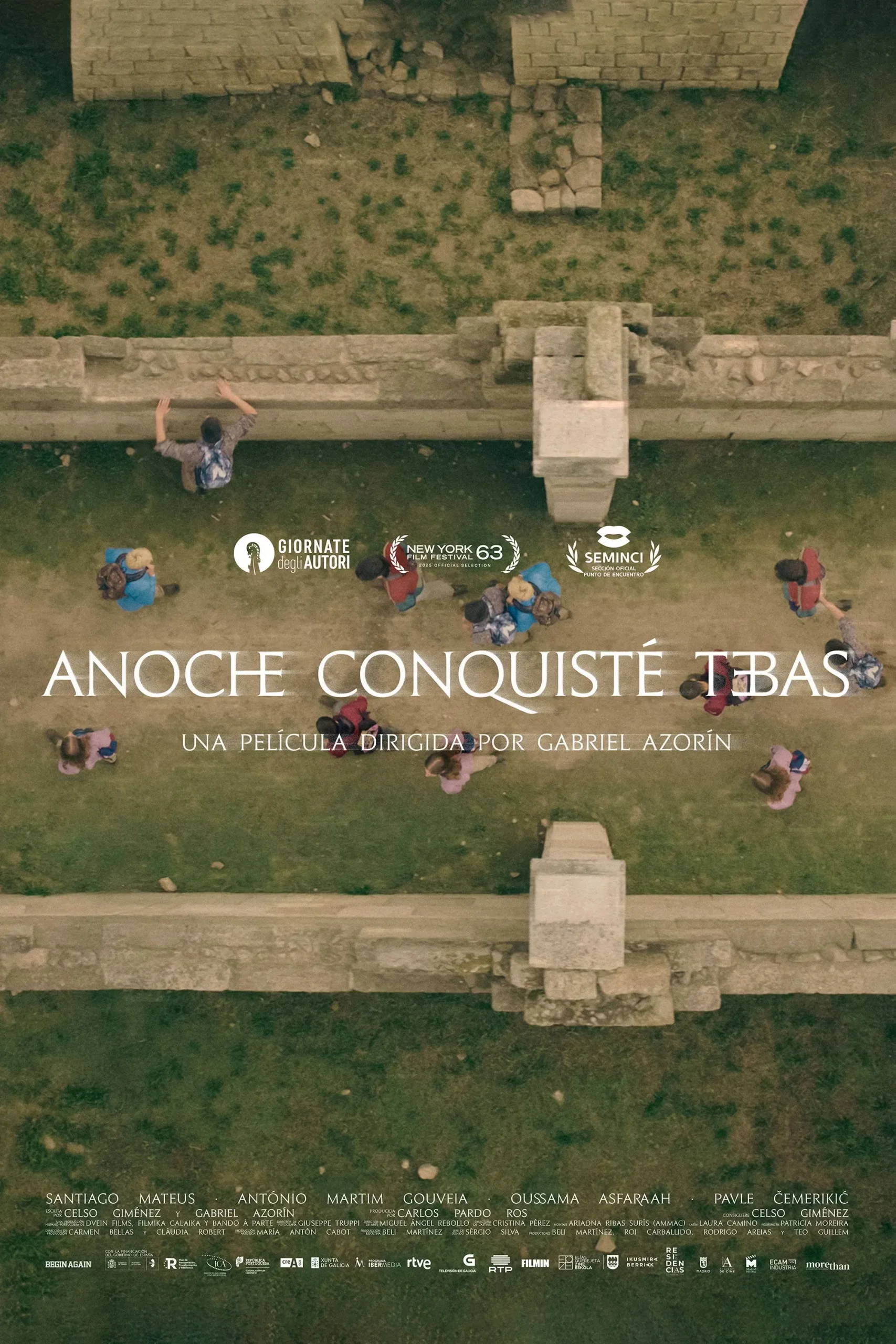 anoche conquiste tebas poster scaled