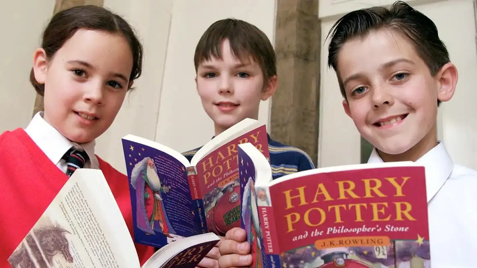 nicholas hoult libro harry potter