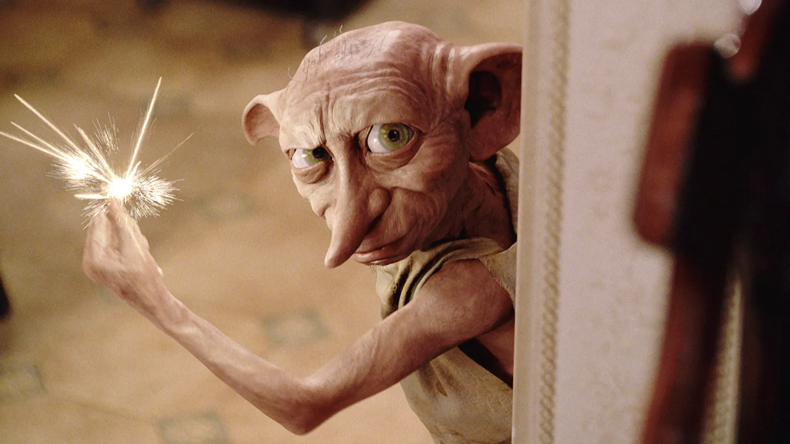 lenny-rush-ser-dobby-en-la-serie-de-harry-potter-y-proteger-al