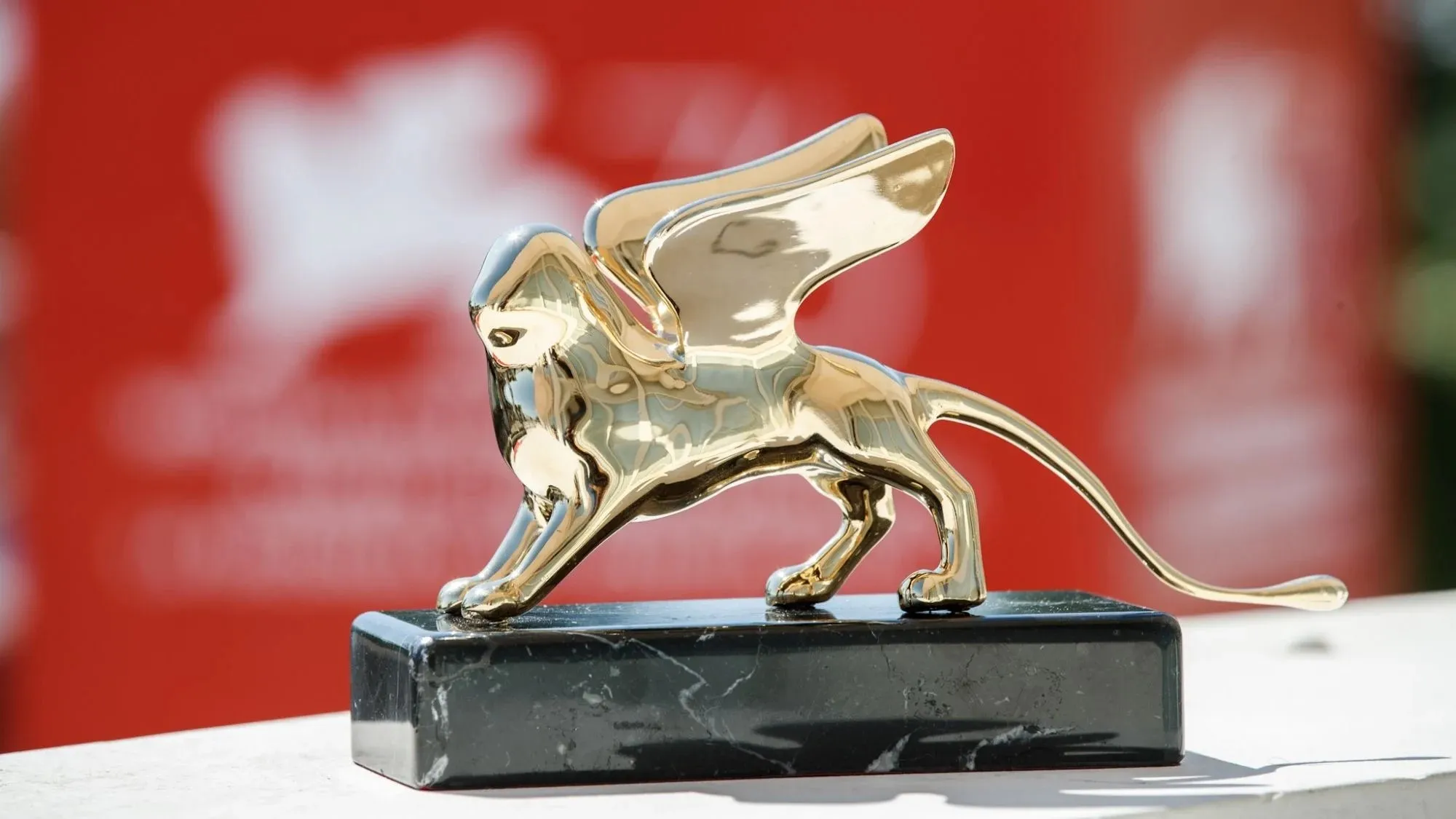 festival venecia camino leon oro 2026